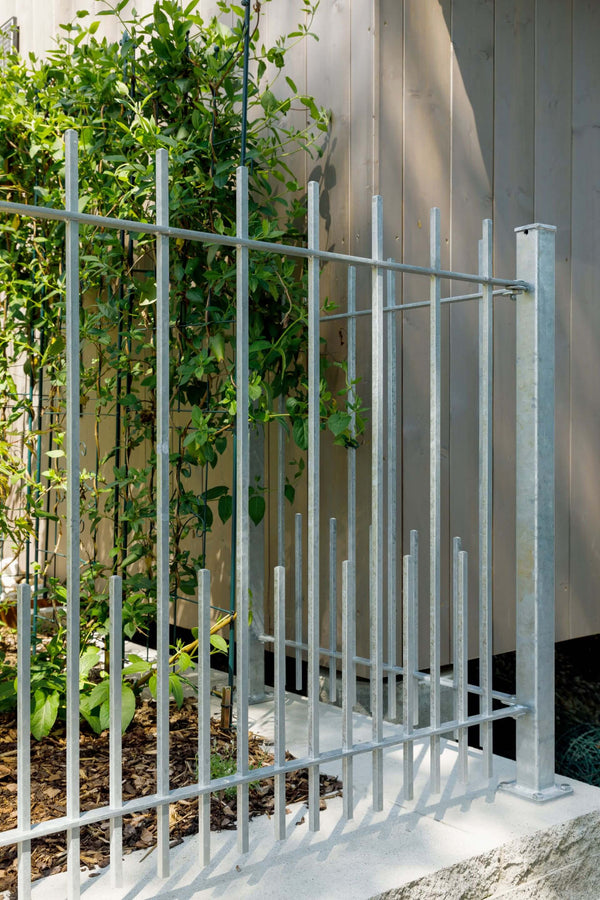 Zaun Perugia an Pfosten montiert | Feuerverzinkt