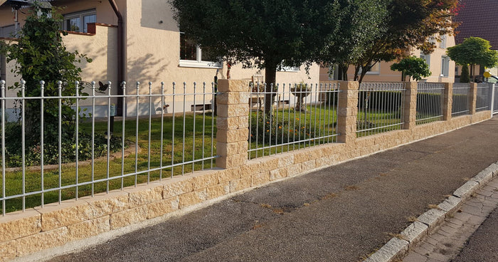 Defining property boundaries – a new fence with minimal effort