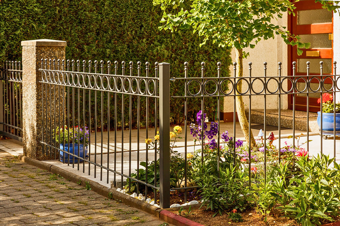 Designing your front garden: the best tips