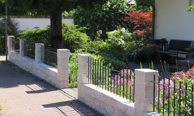 Buy a fence set & save smartly: affordable complete solution for your garden fence