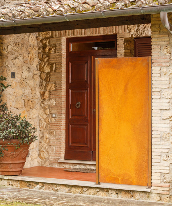 Sichtschutz Pesa montiert | Cortenstahl