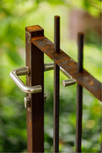 Gartentor Padua Detail Drücker | unbeschichtet