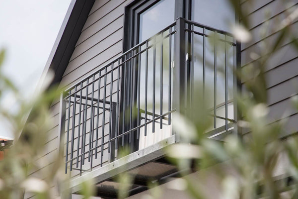 Geländer Padua montiert an Balkon | Pulverbeschichtet Anthrazit